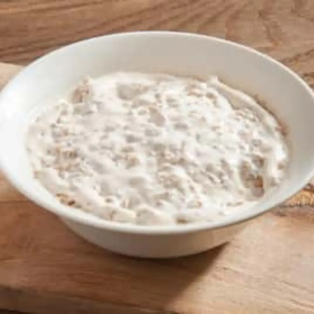 Cream Fattah With Dates